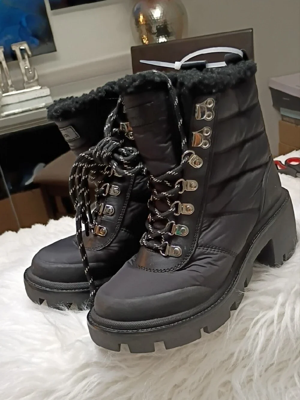 New Tory Burch Gressame Generation Black Quilted Faux-Fur Lug Sole Winter Boots